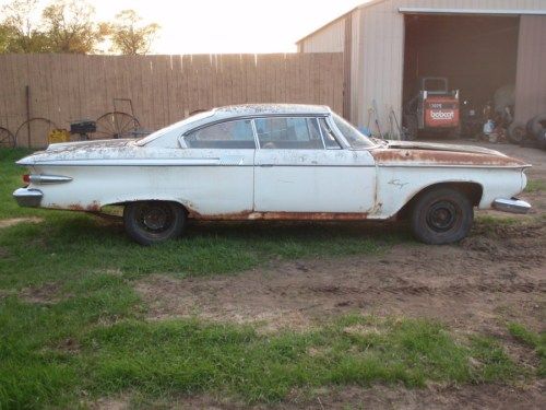 1961 plymouth 2 door HT fury golden commandoRARE CAR  