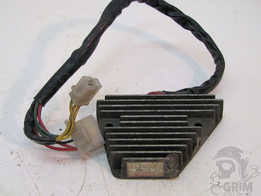   Magna VF750C VF750 Regulator Rectifier   31600 MB1 008   Image 01