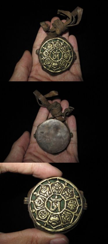 Old Nepal Tibet 8 Symbols Bronze Ghau Pendant  