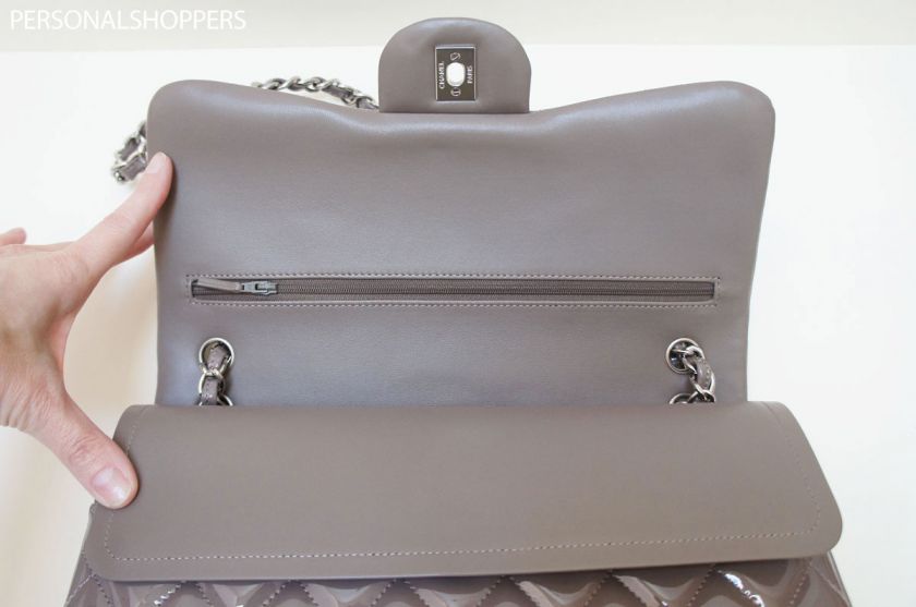 GORGEOUS 2011A CHANEL PATENT LEATHER JUMBO GREY / TAUPE CLASSIC FLAP 