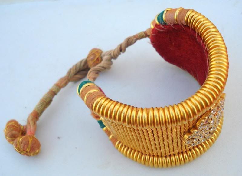 22k ANTIQUE TRIBAL OLD GOLD ARMLET BAJUBAND BRACELET  