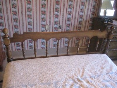 Kling Colonial Maple Williamstown Spindle Bed Double Full with rails 