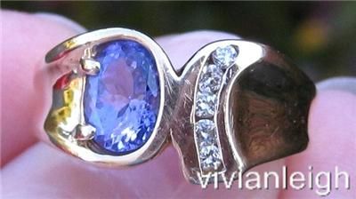 LeVian TANZANITE Ring in 14K Yellow Gold UNIQUE design GORGEOUS purple 