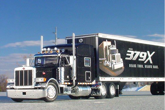 Very Rare   PETERBILT 379X SHOWTRUCK   Tonkin Replicas  