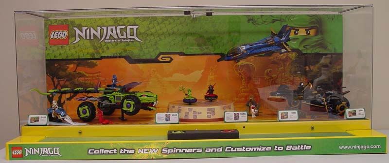 Very RARE Unissued Lego Green Ninjago Store Display w/Lights and 