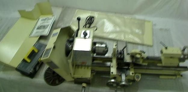 SHOP FOX M1049 9 Inch by 19 Inch Bench Lathe $1,399.99  