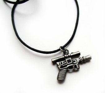 STAR WARS Theme   HAN SOLO Style BLASTER Necklace / Pendant   Metal 