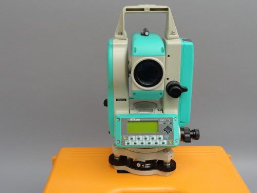 NIKON DTM 350 SURVEY TOTAL STATION 5 W/PRISM POLE/BI POD & NEW 