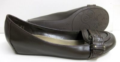 AMERICAN EAGLE Deep Brown Buckle Detail Flats * womens 8 *NWOT*  