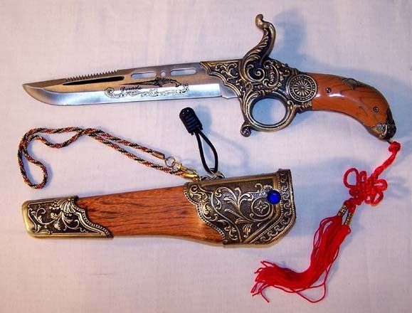GUN SHAPED DAGGER novelty COLLECTOR KNIFE new case guns  