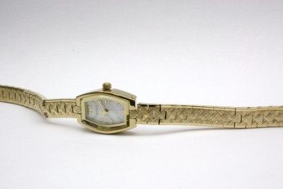 New Elgin Womens Mother Of Pearl Gold Watch EG225SP  