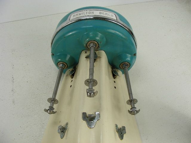   Hamilton Beach teal green/cream 3 shake malt mixer commercial machine