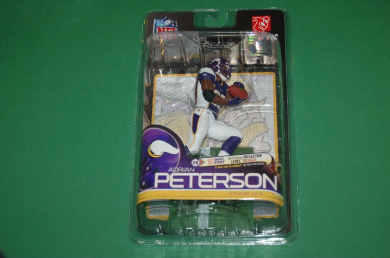 Mcfarlane NFL 24 Adrian Peterson Vikings statue figure  