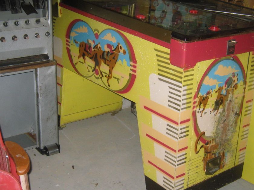 BALLY LUCKY DOUBLE HORSE RACING PAY OUT PINBALL MACHINE  