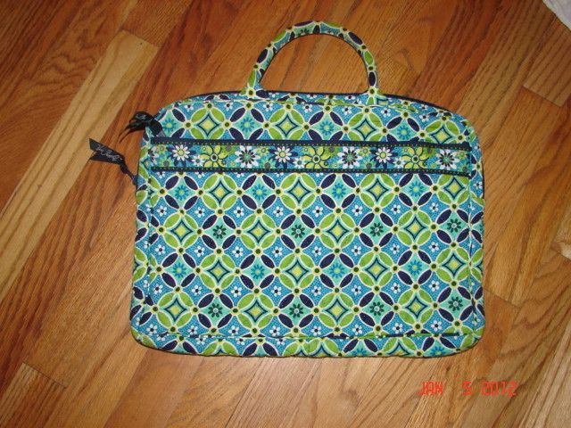 Vera Bradley Daisy Daisy Laptop case bag EUC  