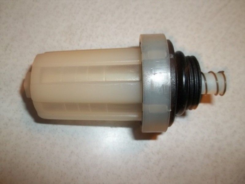 NEW Semi Truck Fuel Filter Part Number 483GB372M * 