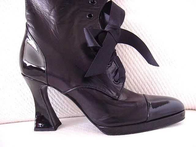 CHANEL ankle Boot AWESOME design NEW 9.5  