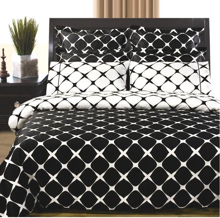 Reversible Duvet Set 8 Piece 600 TC 100% Egyptian Cotton in Black 