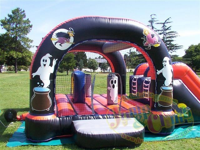 NEW INFLATABLE MOONWALK HALLOWEEN BOUNCER & TWIN SLIDES  