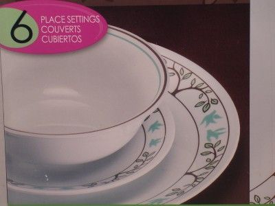 Corning Ware Corelle Set of 18 Pieces/Dishes   6 Place settings Tree 