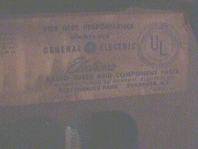 vintage brown General Electric radio bakelite?  