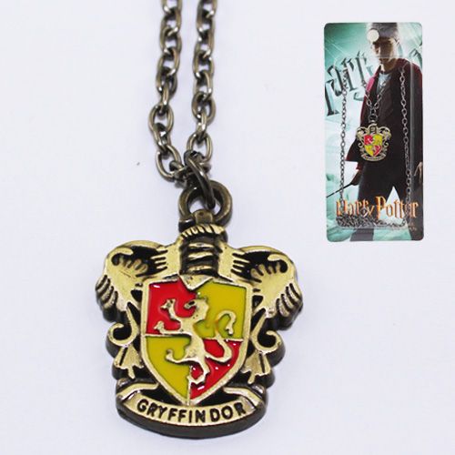 Harry Potter Gryffindor Black Metal Necklace NIB  