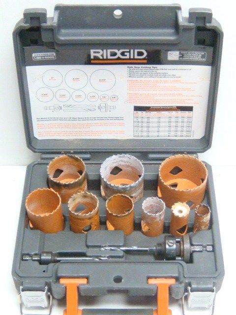 RIDGID 7040 13 PC HOLE SAW KIT W/CASE  