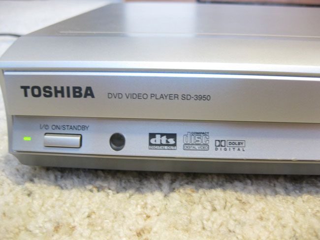 Toshiba SD 3950 DVD Player 022265411056  